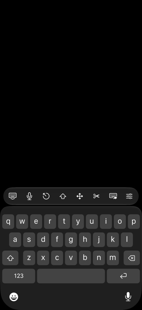 Screens 5 key bar sitting above the iPhone keyboard